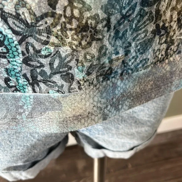 Cubism Abstract Top - Picture 7 of 13